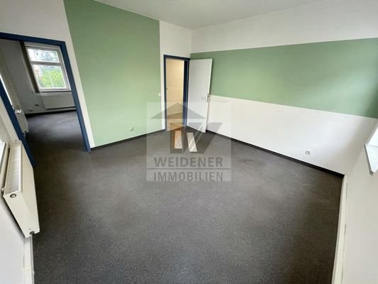 Büro rechts vorne