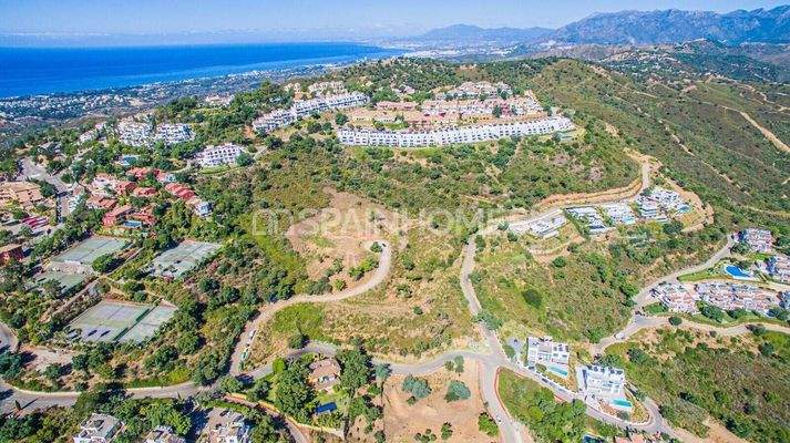 Residential Land Surrounded by Nature in Ojen Malaga