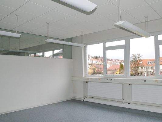 Büroraum (2. OG)