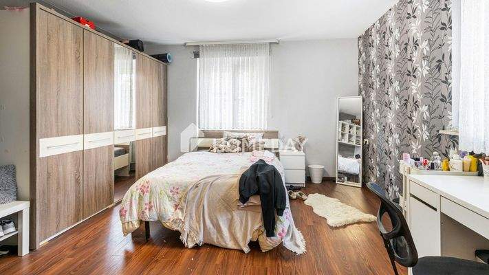 1. OG Kinderzimmer 2 1