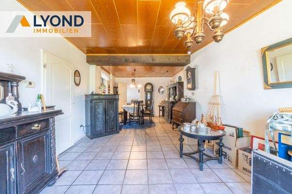 LYD 3729 - 2 Wohnzimmer