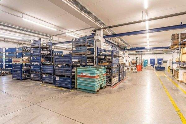 Produktion Halle Anbau 2001