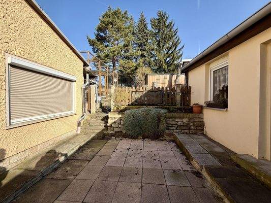 Kleiner Innenhof mit Nebengelass