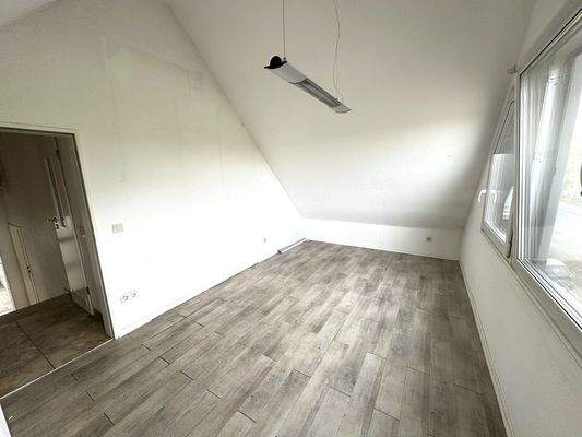 Kinder-/Arbeitszimmer 1