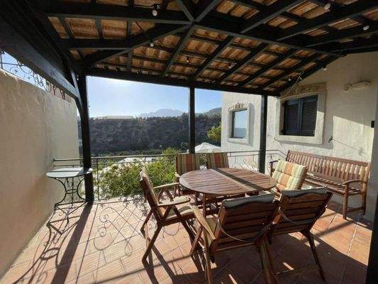 Südostkreta, Aspros Potamos: Wunderschöne Villa, nahe dem Meer und Makry Gialos, zu verkaufen