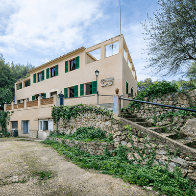 Fassade renoviert(KI generiert)