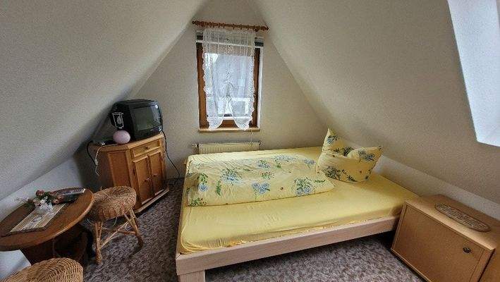 Wohnraum im Spitzboden