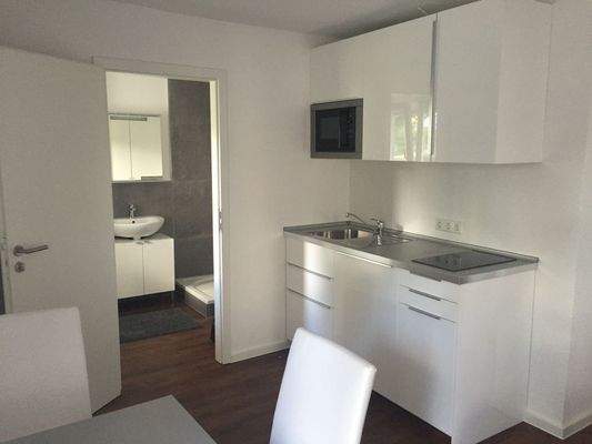 Kochbereich u. Bad ELW