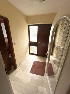 EG - Heller Eingangsbereich