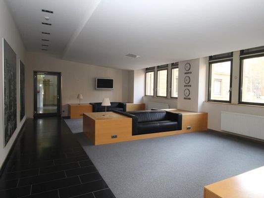 RICH Eingangsbereich