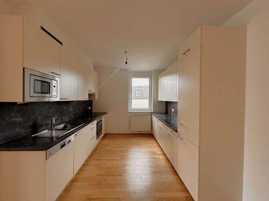 Wohnküche1-2
