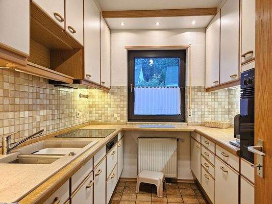 5241 - Küche inkl. EBK