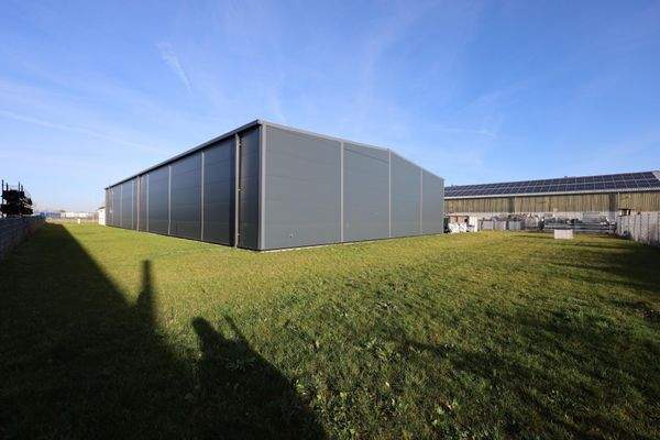 Hallenansicht Rückseite