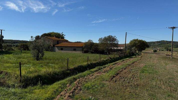 9932BFC8-AC7A-4026-9645-97DDCC0D034E_1_102_a