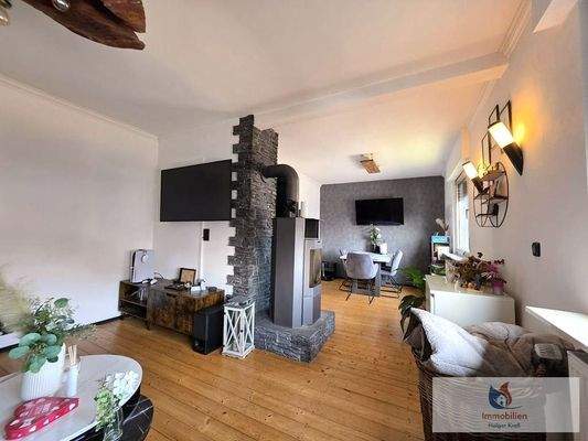 Vorderhaus Wohn- Esszimmer OG (6)