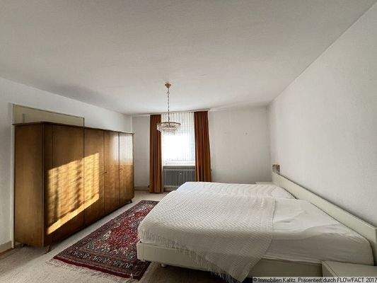 Schlafzimmer 2 im OG