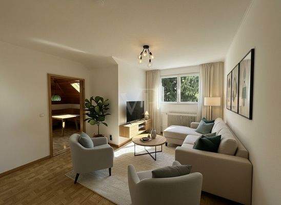 Wohnzimmer KI im DG Nachbarhaus