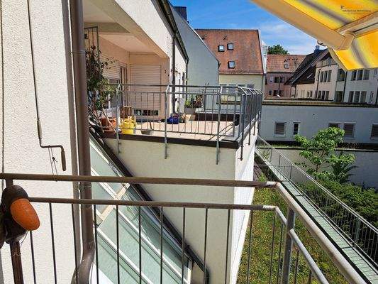 Blick zu Balkon Whg. 29