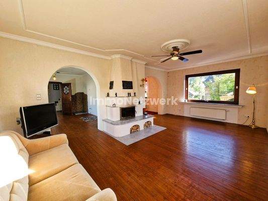 Wohn-, Arbeitszimmer