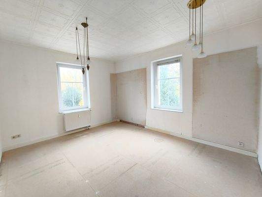 WE04-Leer Wohnzimmer