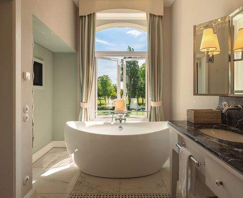 Weissenhaus-Juli-2024-Badewanne-5 JUP_web