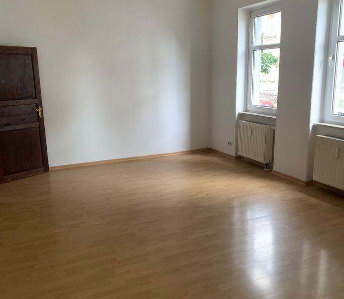 4 Zimmer Wohnung in Saalfeld /Saale