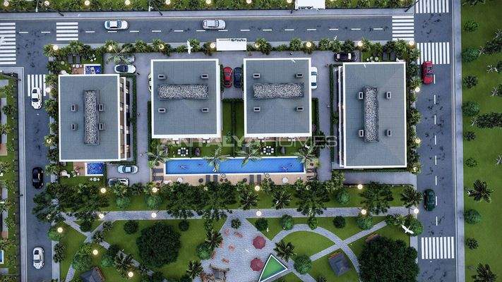 4-Bedroom Houses Short Drive Distance to the Sea in Antalya