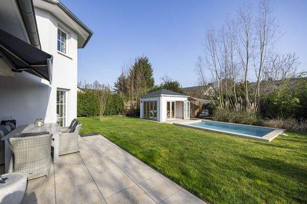 Terrassen - und Gartenansicht