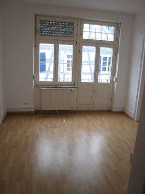 Teil-eines-Zimmers-2.OG