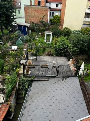 Ansicht Terrasse und Garten 