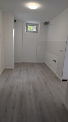 Bereits renovierte Wohnung (Beispiel Foto)