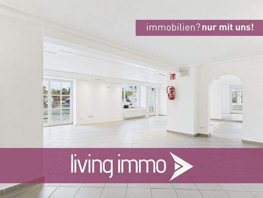 Eingang und Schaufenster Ost