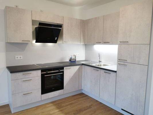 hochwertige Einbauküche.jpg