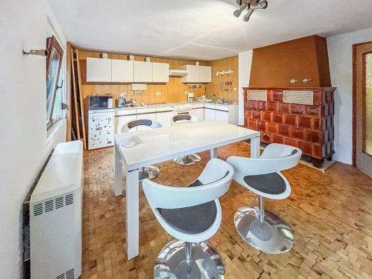 Küche und Esszimmer EG