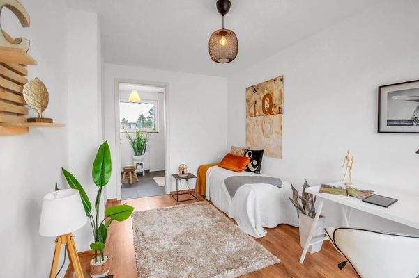 Kinder- od. Arbeitszimmer STG Musterwohnung.jpg