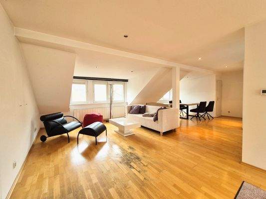 Hinterhaus OG Wohnzimmer