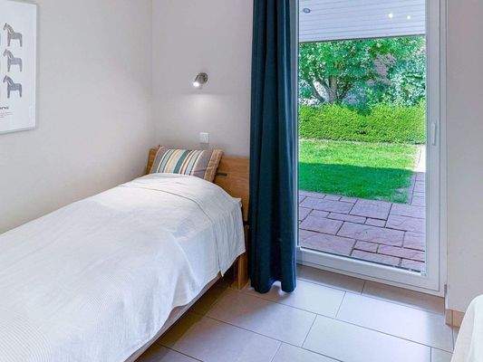 Schlafzimmer 3 mit Terrassenzugang