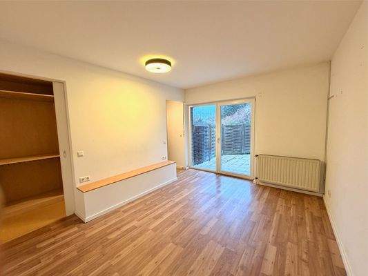 9.Elternzimmer mit Ankleide.jp