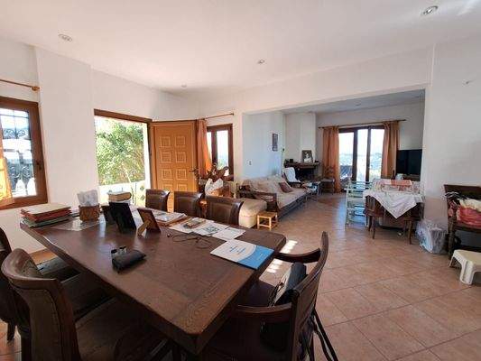 WhatsApp Image 2025-01-30 at 15.11.39_8e14304d.jpg