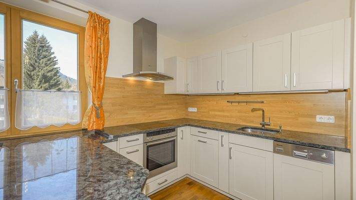 KITZIMMO-Hochwertige Wohnung in zentraler Ruhelage kaufen - Immobilien Kitzbühel.