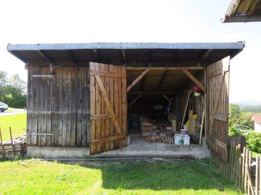 Holzschuppen  