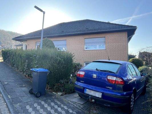 Ansicht mit Stellplatz