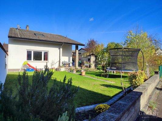 Rückseite Haus Garten