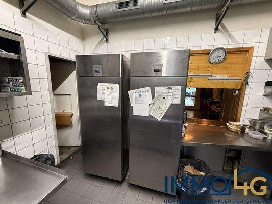 c04537c3-3681-4891-a8b1-b038a402c180