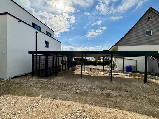 mit Carport