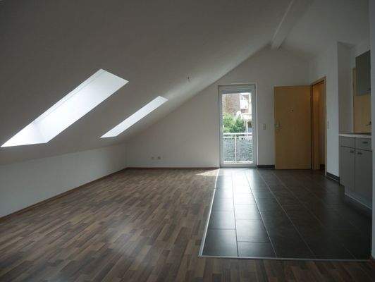 Wohnzimmer und Küche 