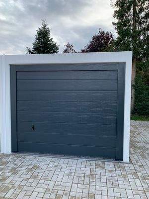 IMG_2046 Garage 2 (2).JPG