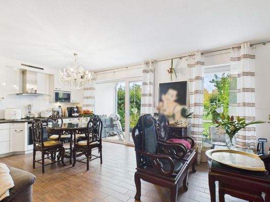 Großzügiger  Wohn-/Ess-/Kochbereich