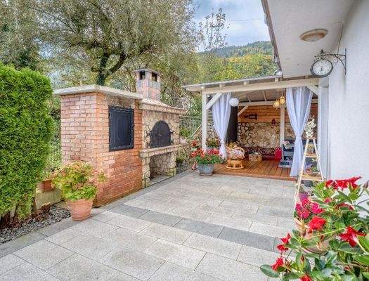 HP7-Einfamilienhaus-Hallein-Terrasse