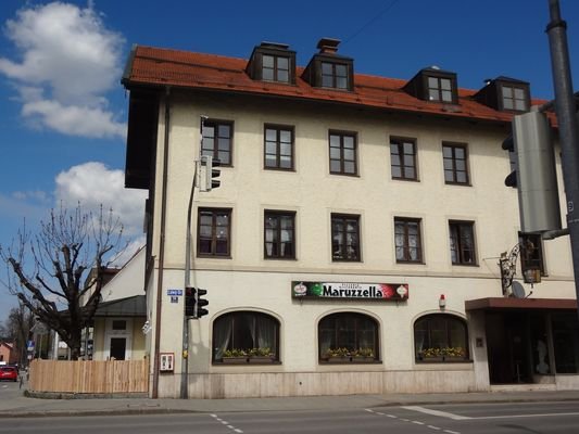 Straßenansicht